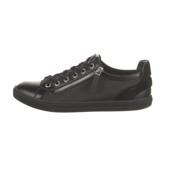 US Size 10 Men's Louis Vuitton Black Sneakers in Like-new condition (LV size 9) - Picture 1 of 5